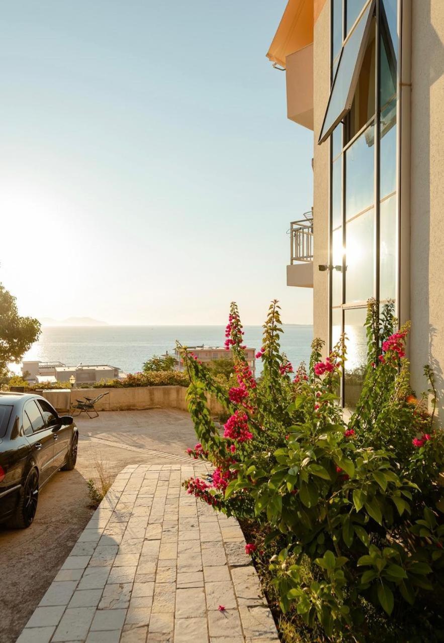 Sea View Apartment فلورا المظهر الخارجي الصورة