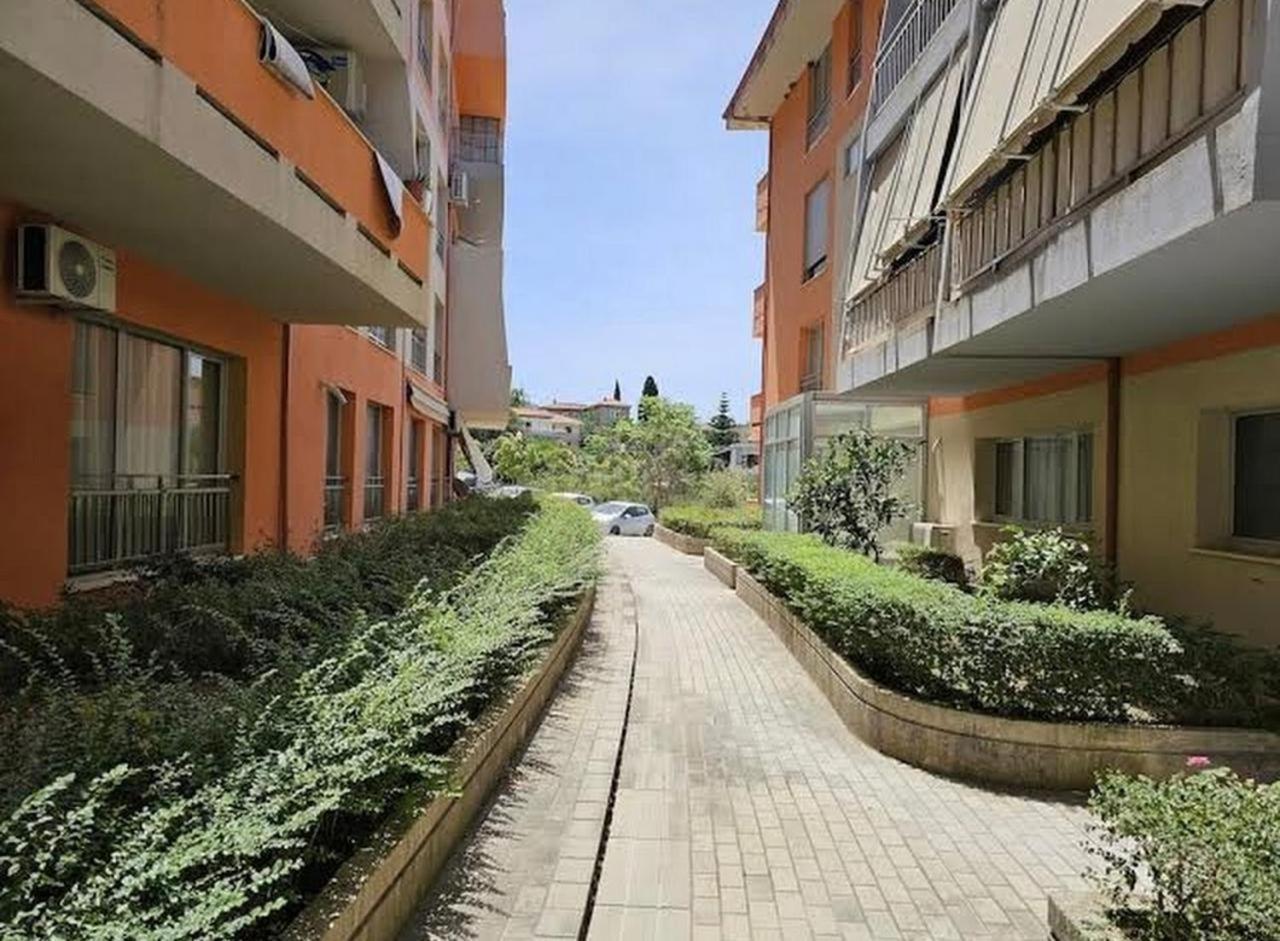 Sea View Apartment فلورا المظهر الخارجي الصورة
